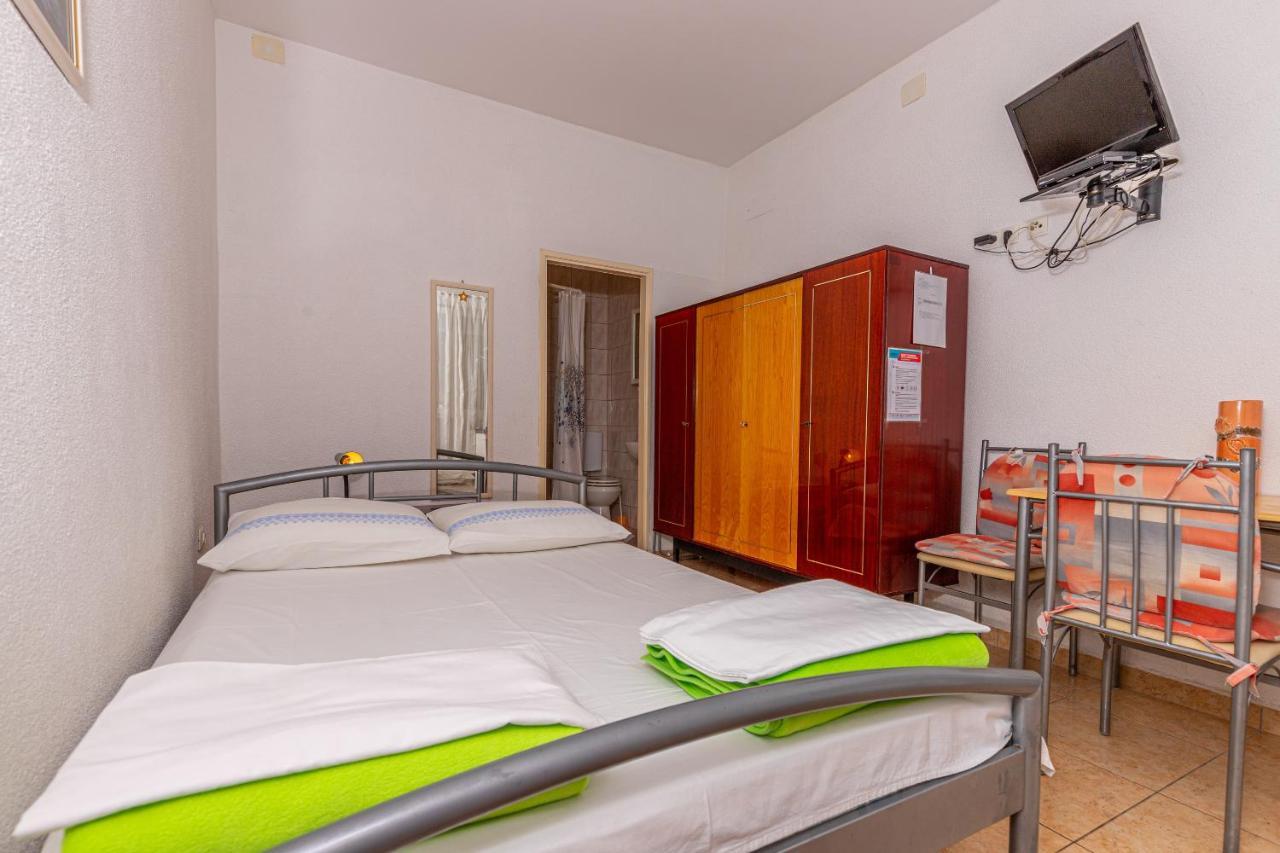 Apartmani Loki Dramalj Exterior foto