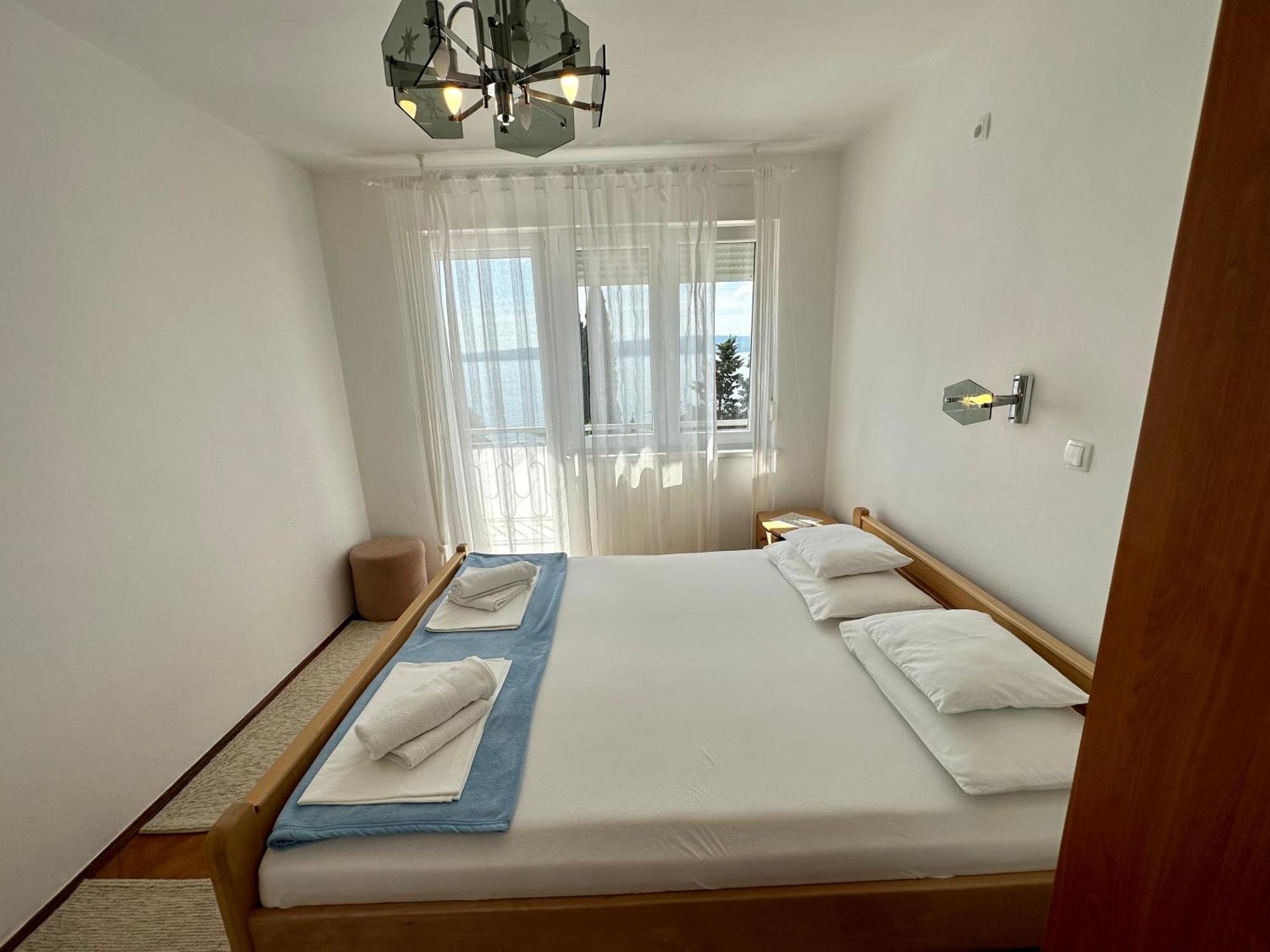 Apartmani Loki Dramalj Exterior foto