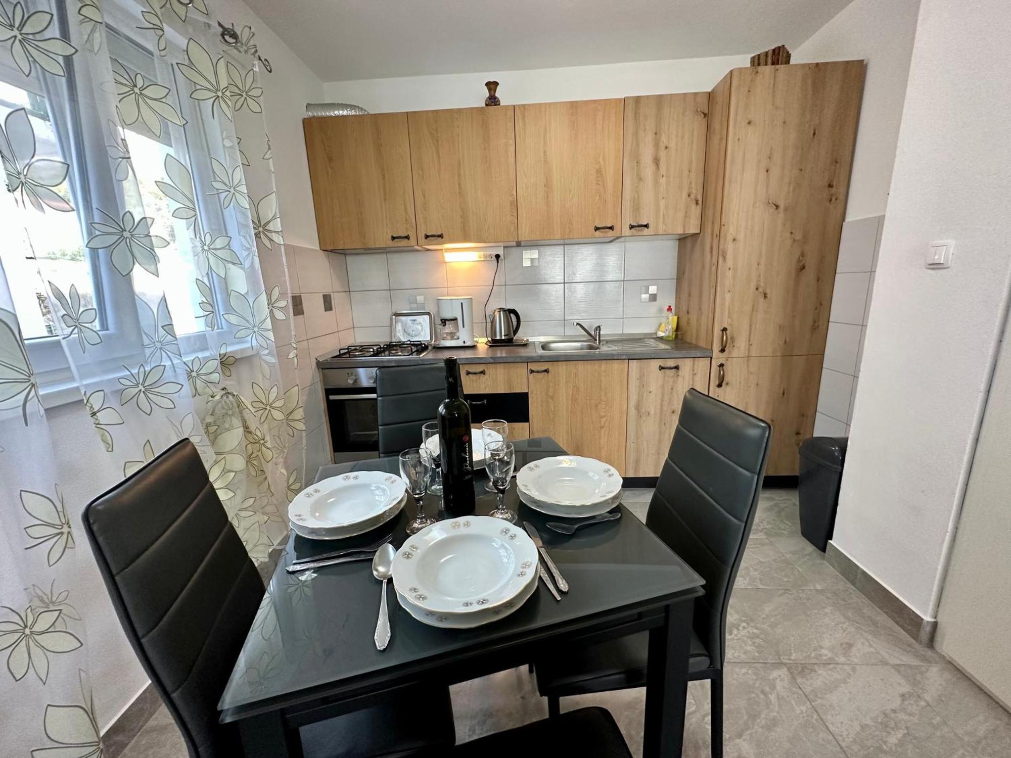 Apartmani Loki Dramalj Exterior foto